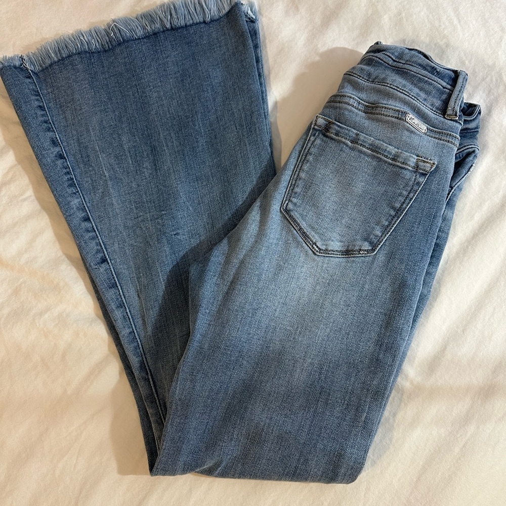 KanCan women’s jeans size 27 like new